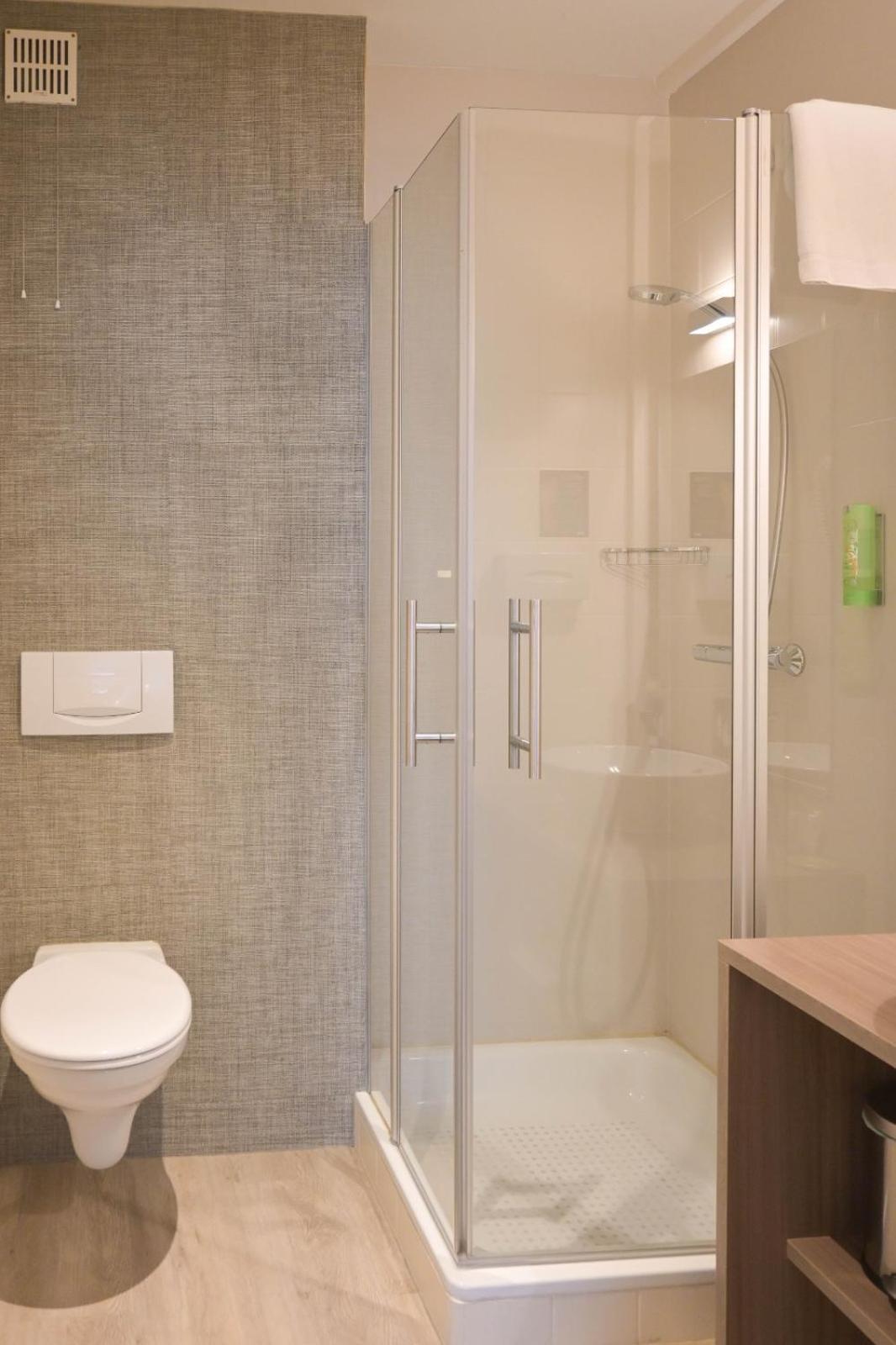 Hotel Essenza Puurs Dış mekan fotoğraf