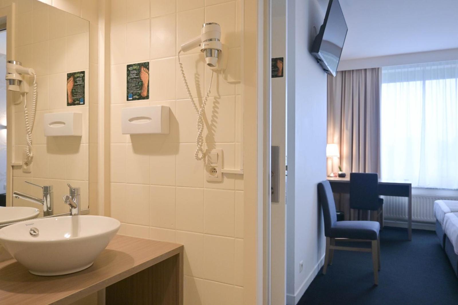 Hotel Essenza Puurs Dış mekan fotoğraf