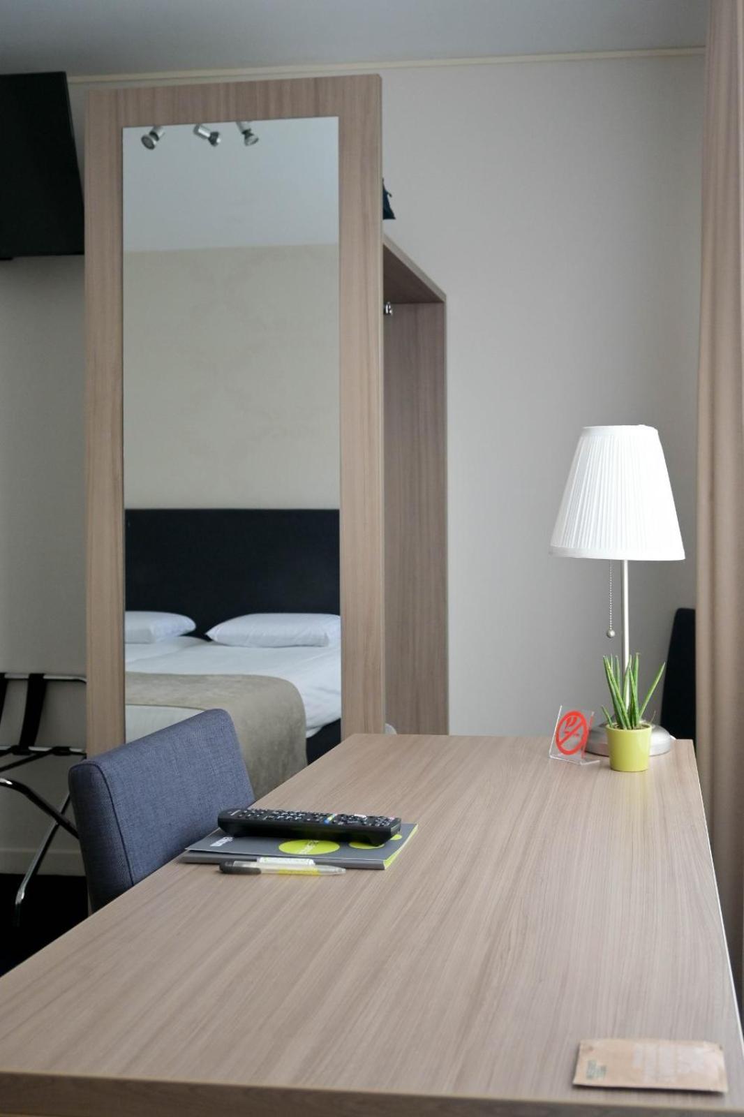 Hotel Essenza Puurs Dış mekan fotoğraf